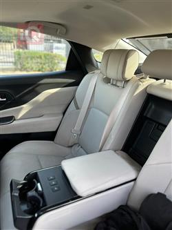 تۆیۆتا کراون